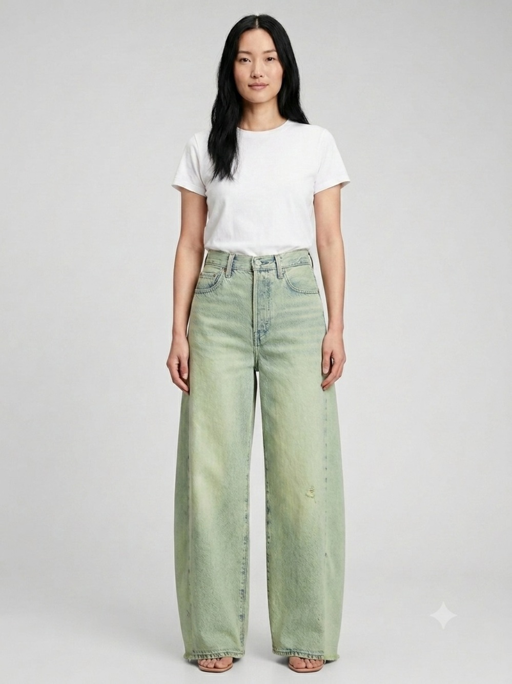 Levi's High-Rise Wide Leg Light Green Jeans upcycled